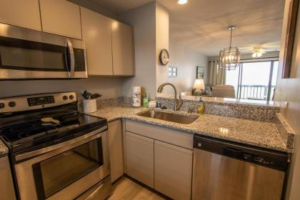 737 North Hampton - image 4