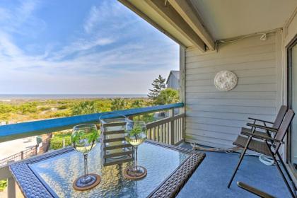 Condo with Pool Access - half Mi to Harbor Island Beach - image 1