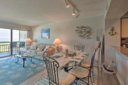 Condo with Pool Access - half Mi to Harbor Island Beach - image 13