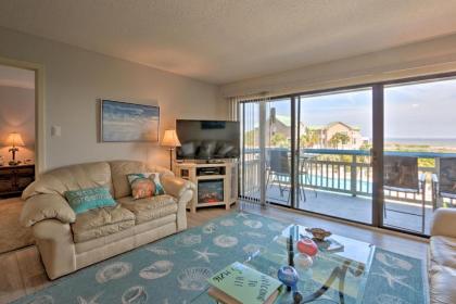 Condo with Pool Access - half Mi to Harbor Island Beach - image 2