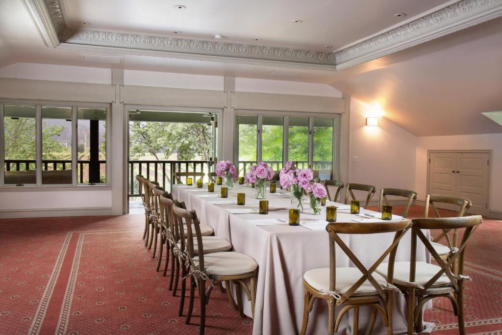 Harvest Inn - image 5