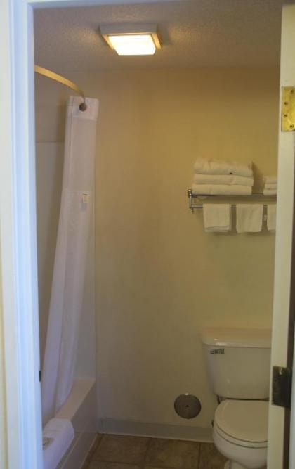 Voyager Inn - image 4