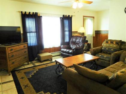 Johnsons Up North House at Saint Ignace - image 4