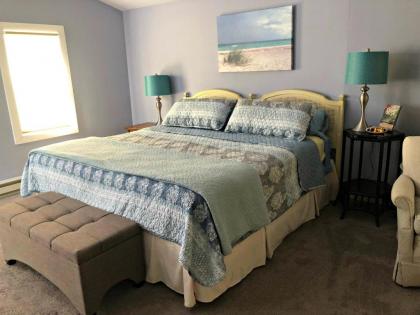 UP Cottage - image 12