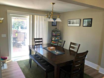 UP Cottage - image 9