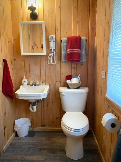 Moosewood Inn - image 10