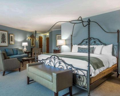 Comfort Inn & Suites Near Burke Mountain - image 3