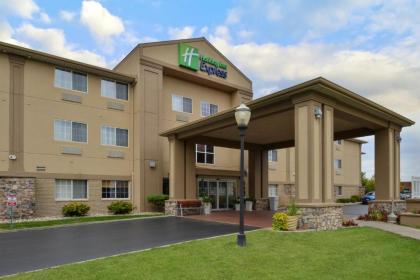 Holiday Inn Express Hotel  Suites Saint Joseph an IHG Hotel