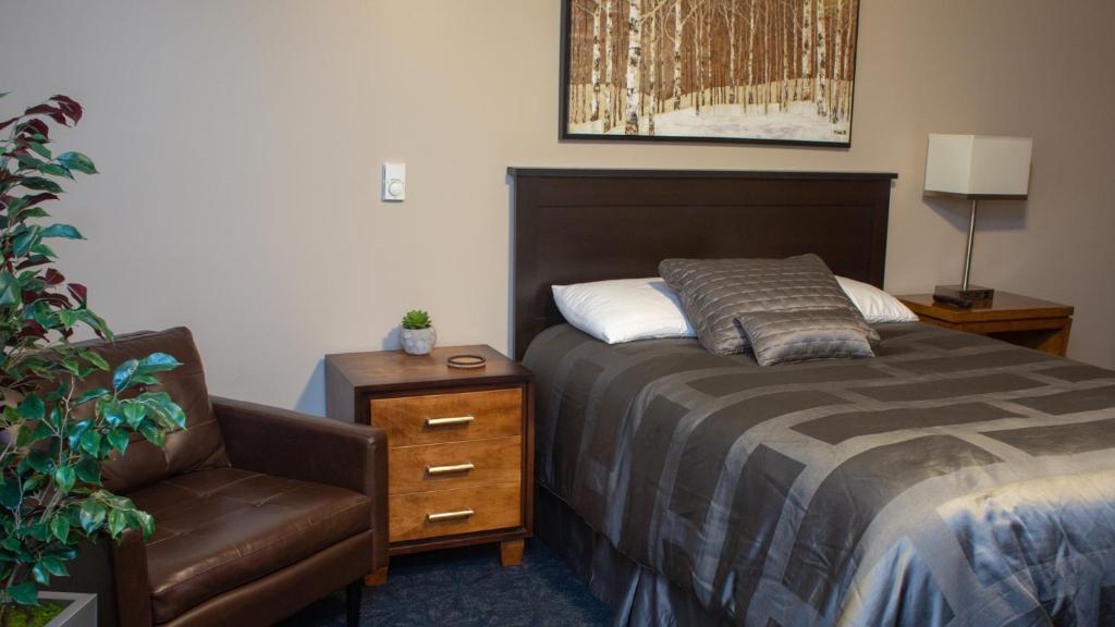 Mark III INN & Suites - image 4