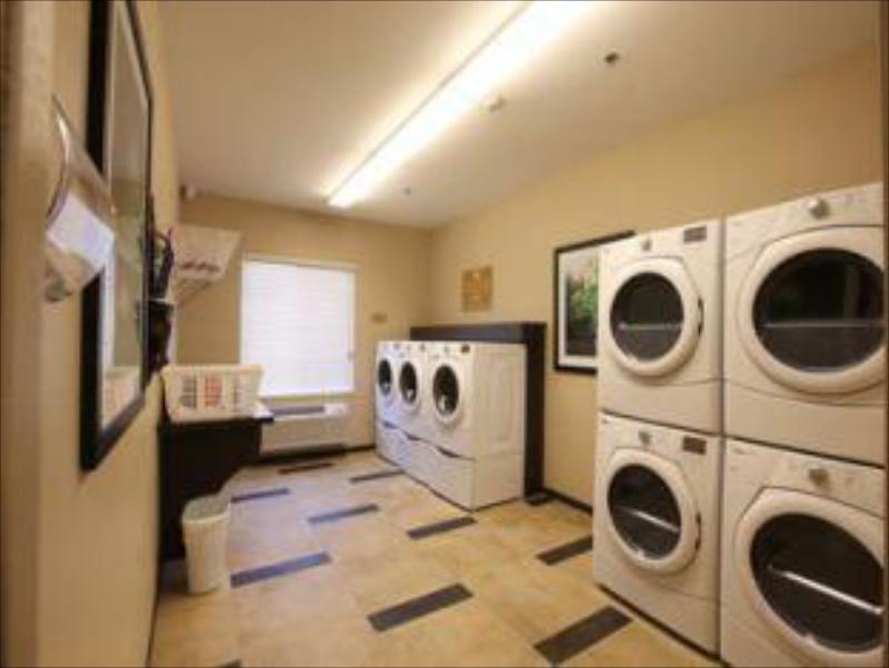 Candlewood Suites Saint Joseph - image 7