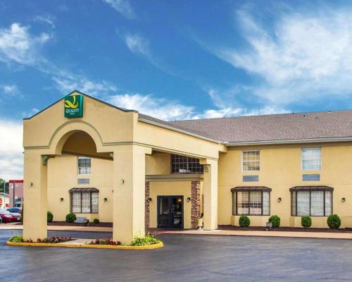 Quality Inn Airport - main image