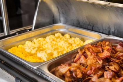 Best Western Plus St. Louis Airport Hotel - image 5