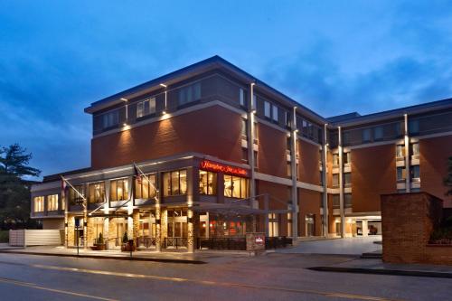 Hampton Inn and Suites Clayton/St. Louis-Galleria Area - main image