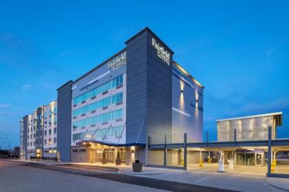 Fairfield Inn and Suites by marriott St Louis Downtown Saint Louis Missouri