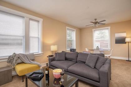 Spacious CWE 3BR near BJC by Zencity Missouri