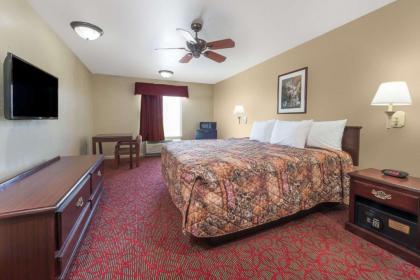Days Inn by Wyndham St Peters/St Charles - image 7