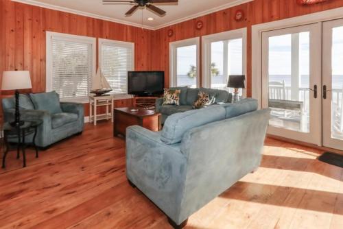 742 Oglethorpe - image 2