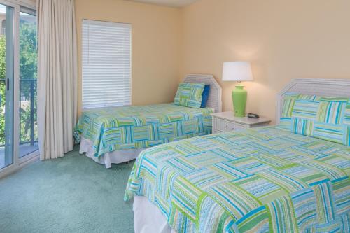 Beach Club 208 - image 4