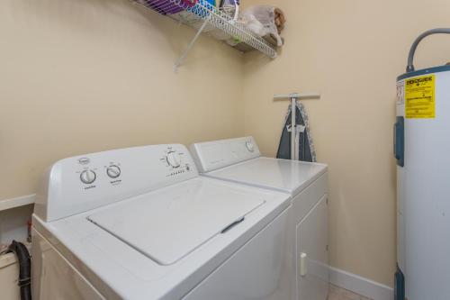 162 Toluca - image 5