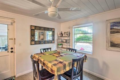 Cozy St Simons Island Getaway by Shops Beach - image 6