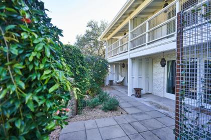 Shady Villa Hotel - image 11