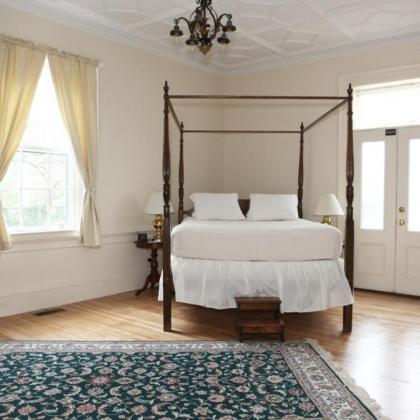 The Salem Inn - image 9