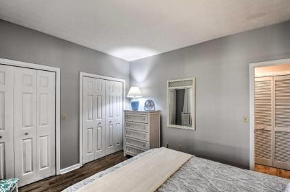 Lake Keowee Condo with Views and Pools and Marina! - image 13