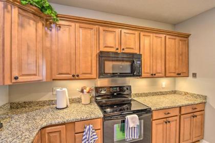 Lake Keowee Resort Condo Pool Beach Golf Access - image 2