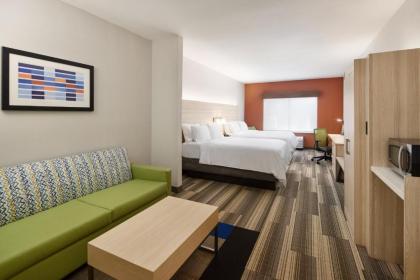 Holiday Inn Express Hotel & Suites Salem an IHG Hotel - image 11