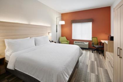 Holiday Inn Express Hotel & Suites Salem an IHG Hotel - image 14