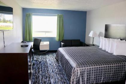 Capital Inn & Suites - image 5