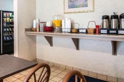 Rodeway Inn Salem - image 12