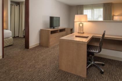 DoubleTree by Hilton North Salem - image 2