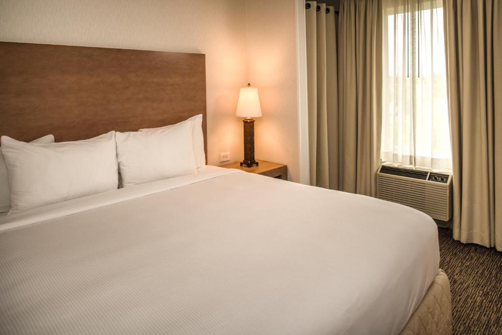 DoubleTree by Hilton North Salem - image 4