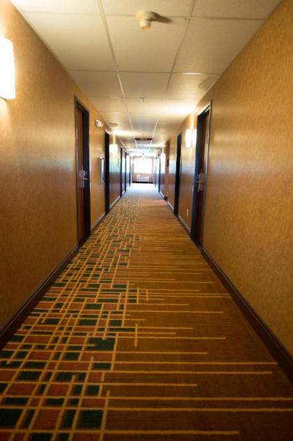 Phoenix Inn Suites Salem - image 15