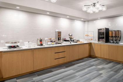 Best Western Premier Keizer Salem Hotel - image 5