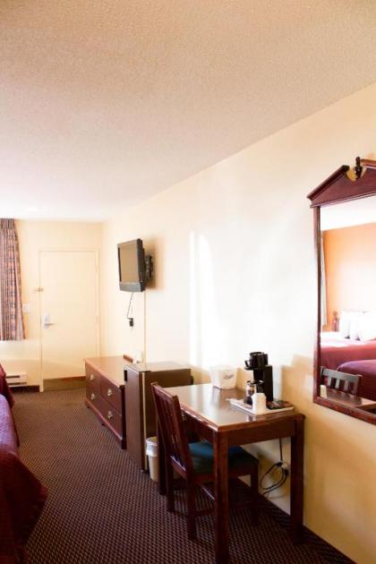 Knights Inn Salem - image 11