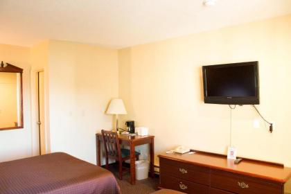 Knights Inn Salem - image 7