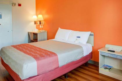 Motel 6-Salem OR - image 13