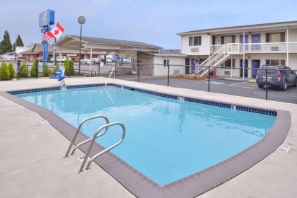 Motel 6-Salem OR - Expo Center - image 10