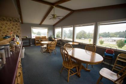 Cottonwood Inn - image 14