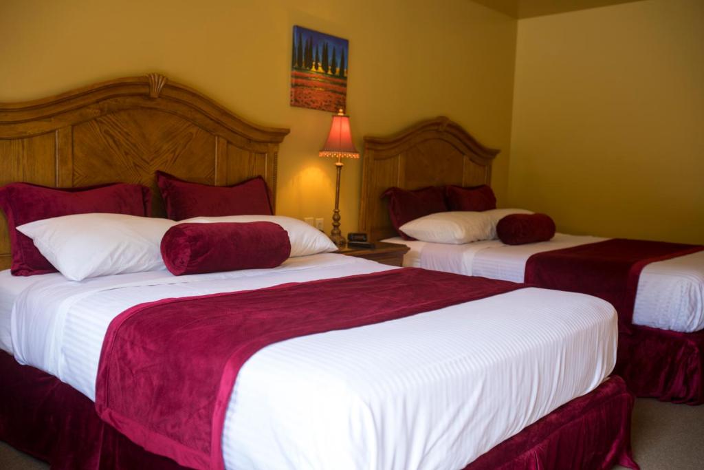 Cottonwood Inn - image 7