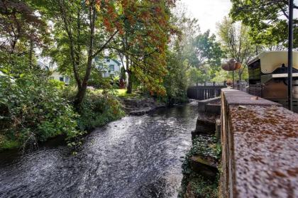 Historic and Charming Salem Home with Mill Creek Views! - image 4