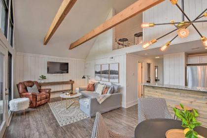 Designer Retreat with Pool Golf and Beach Access - image 7