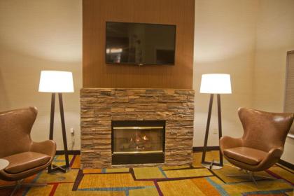 Fairfield Inn & Suites Modesto - image 7