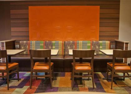 Fairfield Inn & Suites Modesto - image 9