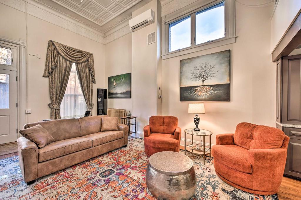 Historic Palace Loft with Reserved Parking Space! - main image