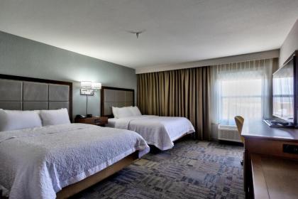 Hampton Inn Salina - image 15