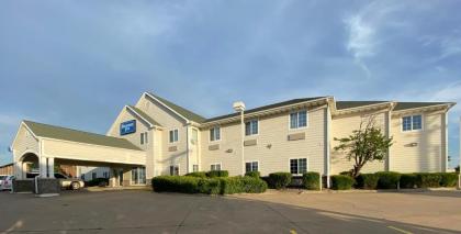 Rodeway Inn Salina - image 6