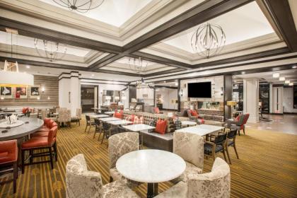 Homewood Suites By Hilton Salina/Downtown Ks - image 7